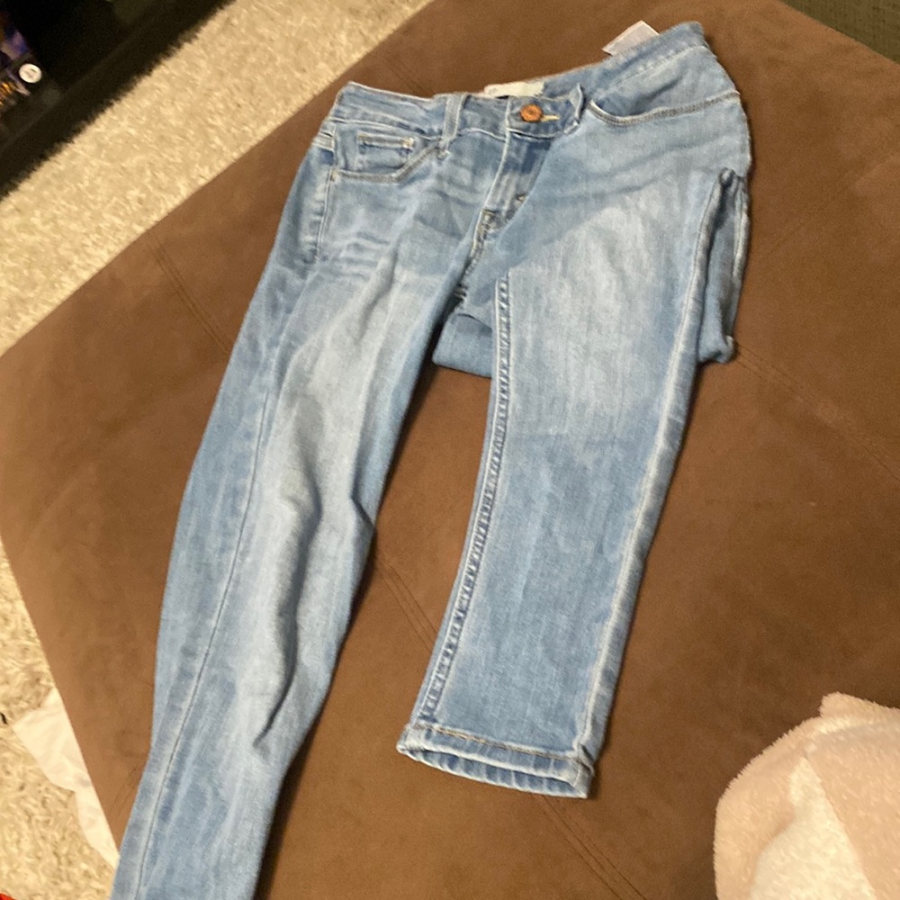Levi light wash skinny jeans